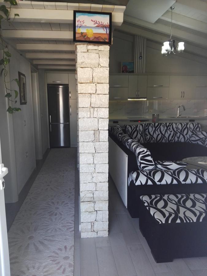 Vip Apartment By "Murati" Ksamil Exterior foto
