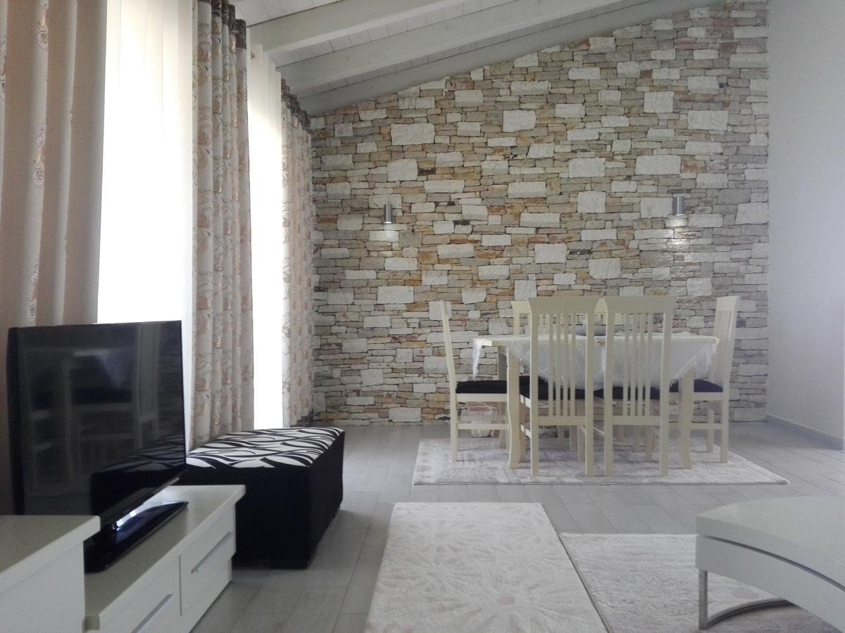 Vip Apartment By "Murati" Ksamil Exterior foto